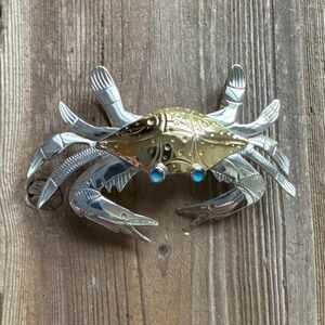 COURTNEY Design CRAB pin/ pendant